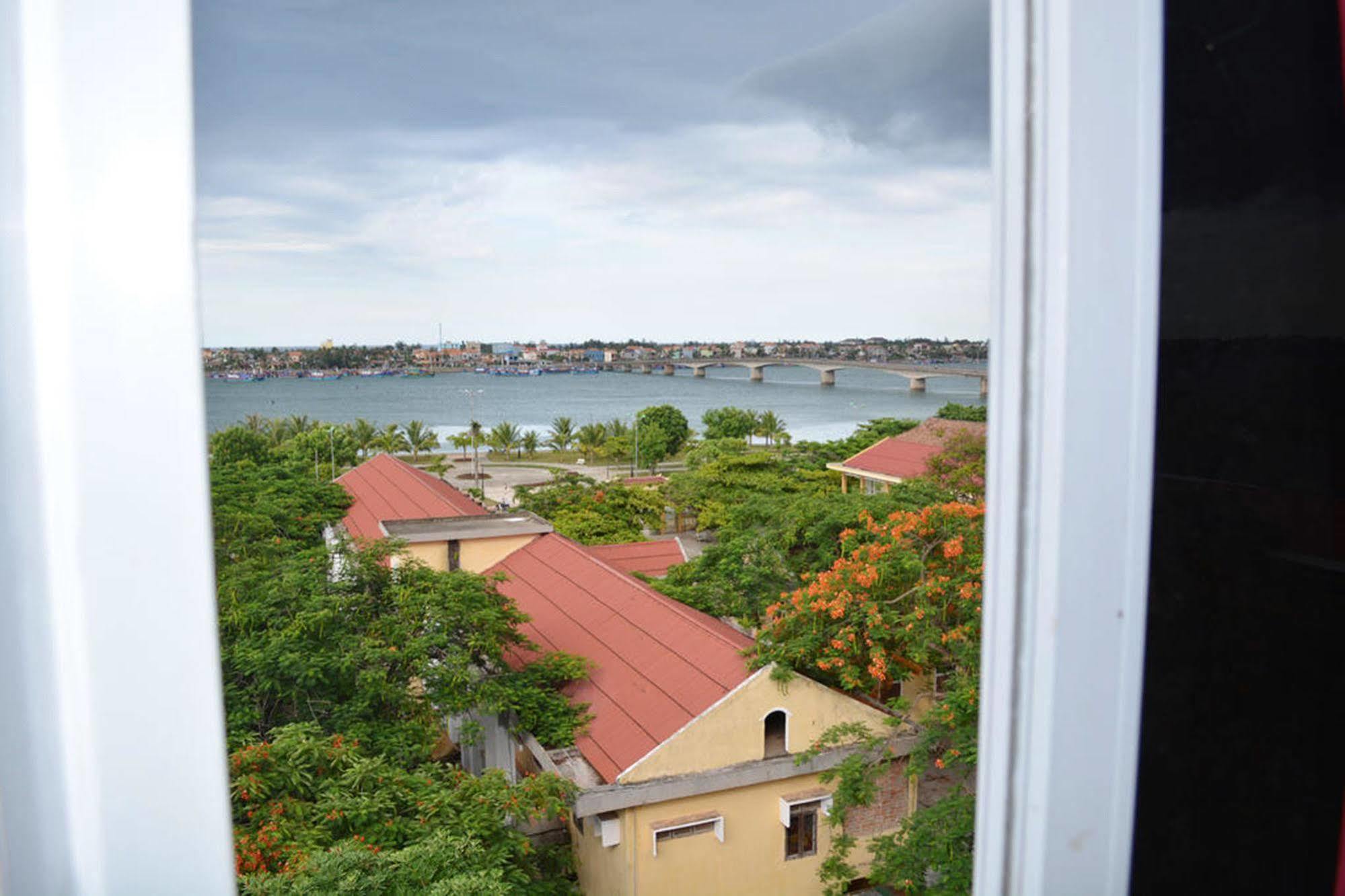 Anh Linh 1 Hotel Dong Hoi Exterior foto